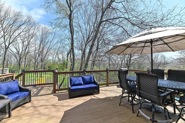 225 Ridge Line ROAD, Burlington, WI 53105