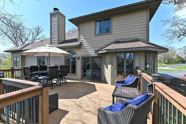 225 Ridge Line ROAD, Burlington, WI 53105