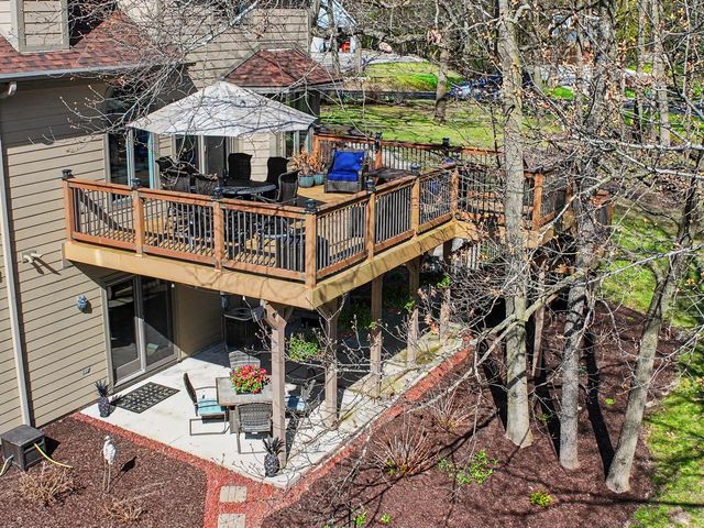 225 Ridge Line ROAD, Burlington, WI 53105