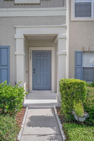 5842 FISHHAWK RIDGE DRIVE, Lithia, FL 33547
