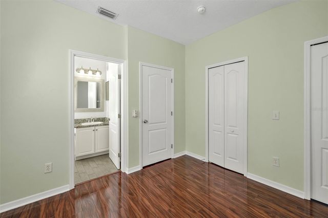5842 FISHHAWK RIDGE DRIVE, Lithia, FL 33547