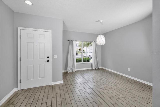 5842 FISHHAWK RIDGE DRIVE, Lithia, FL 33547
