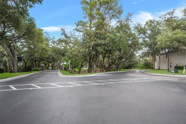 5842 FISHHAWK RIDGE DRIVE, Lithia, FL 33547