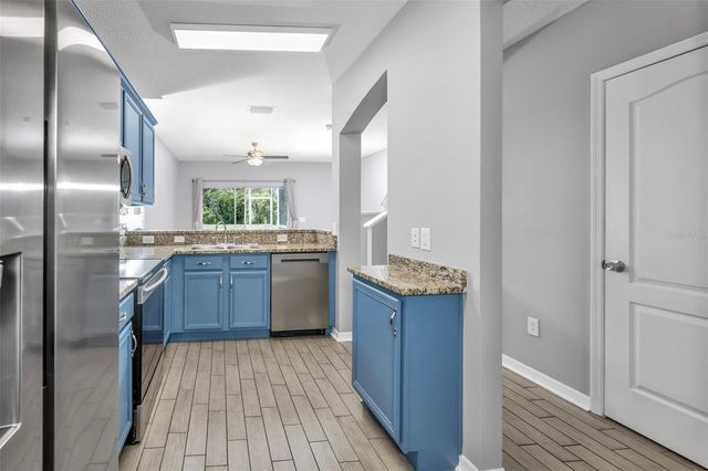 5842 FISHHAWK RIDGE DRIVE, Lithia, FL 33547