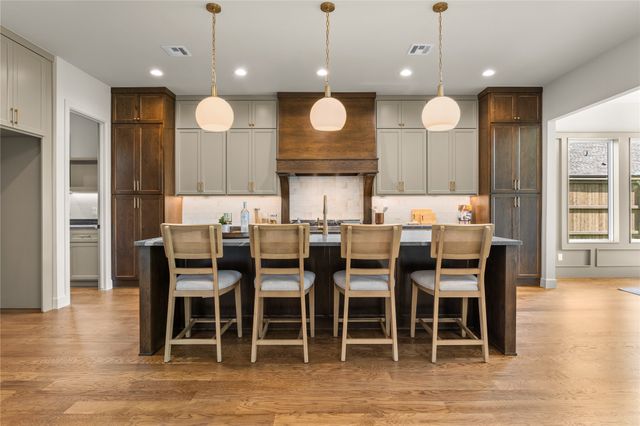 12229 S 65th Place E, Bixby, OK 74008