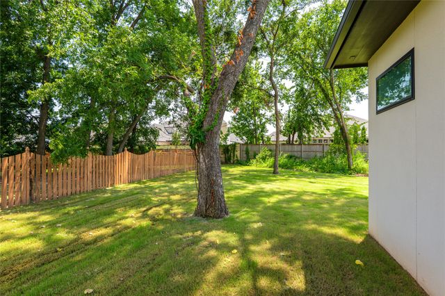 12229 S 65th Place E, Bixby, OK 74008