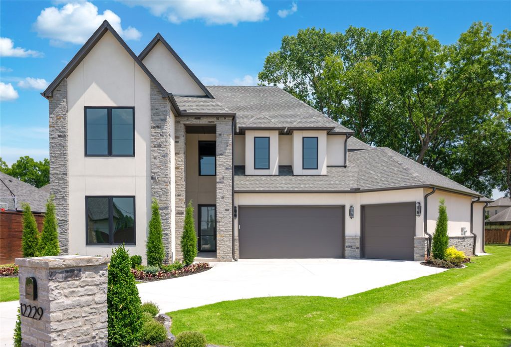 12229 S 65th Place E, Bixby, OK 74008