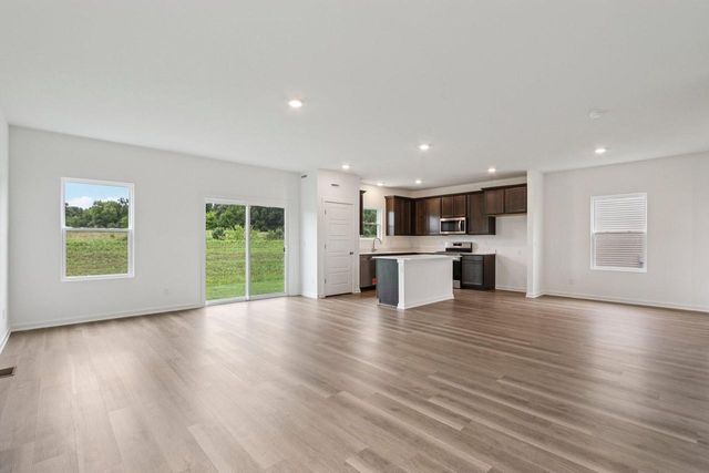 7101 Oakmont ROAD, Mount Pleasant, WI 53403