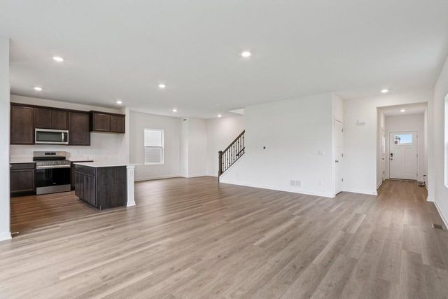 7101 Oakmont ROAD, Mount Pleasant, WI 53403