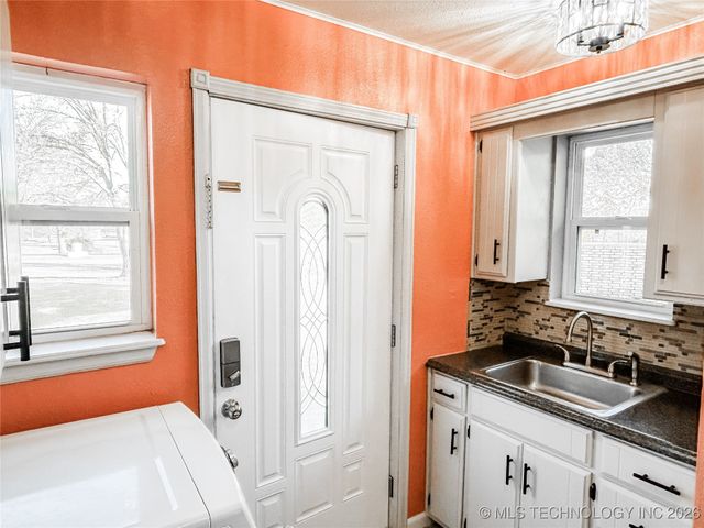 157 N Spinnaker Run, Stigler, OK 74462