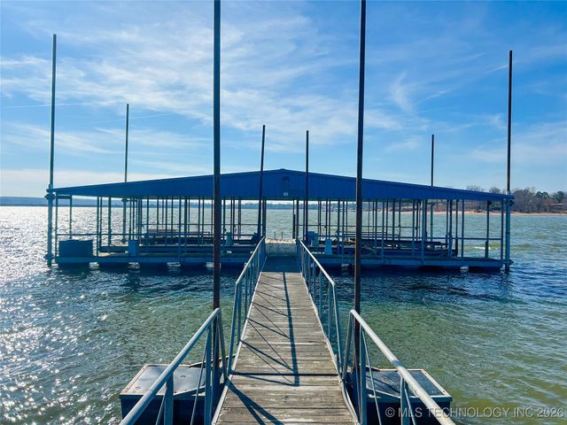 157 N Spinnaker Run, Stigler, OK 74462