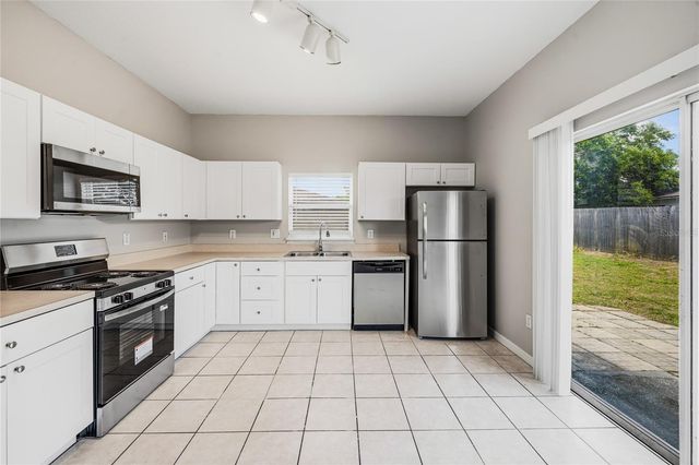 2572 ACUNA COURT, Lake Mary, FL 32746