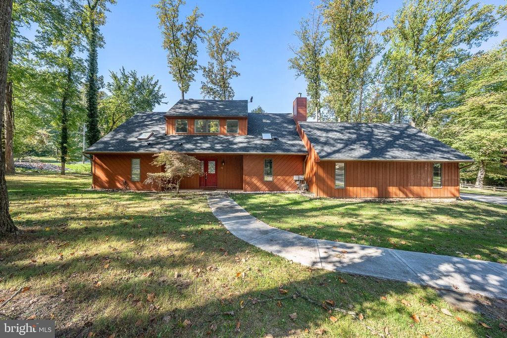533 PUGH RD, WAYNE, PA 19087 — exterior