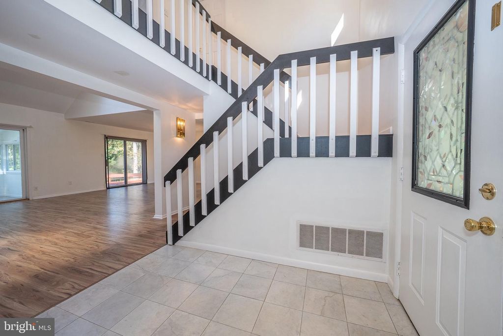 533 PUGH RD, WAYNE, PA 19087 — photo 3
