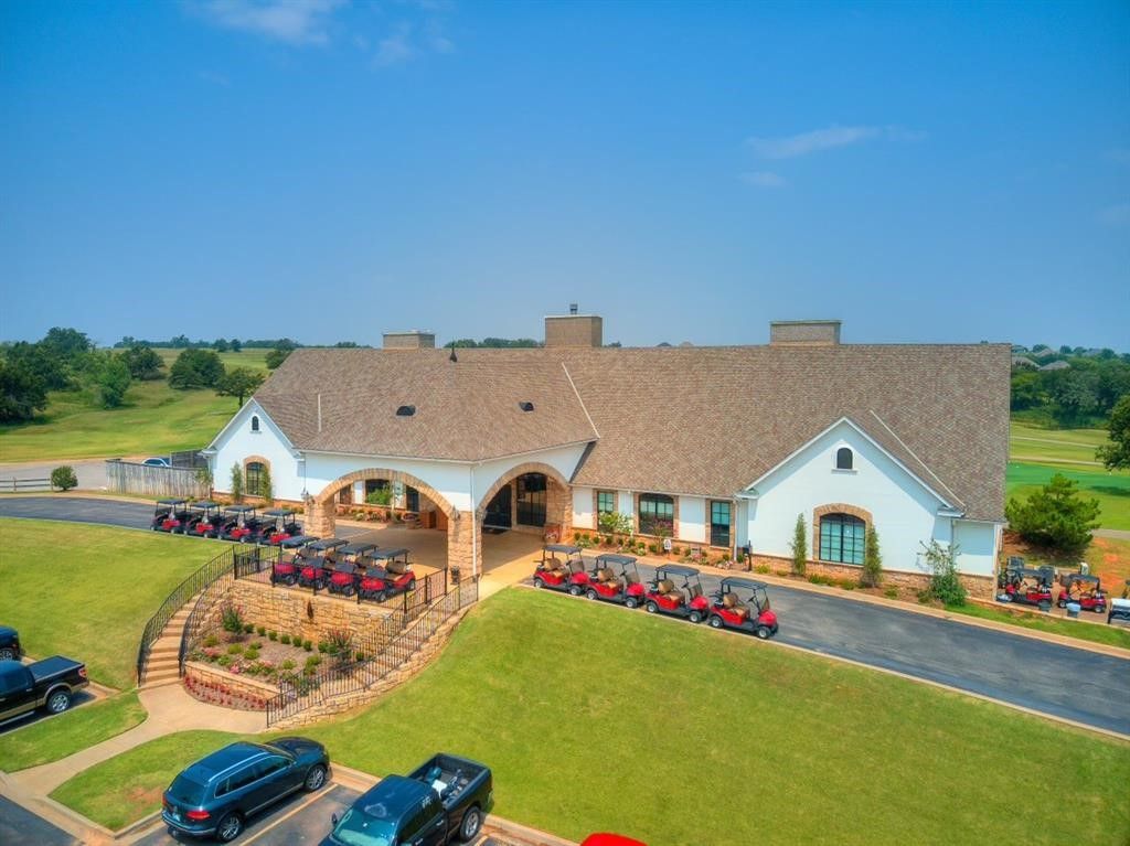 Clubhouse Drive, Blanchard, OK 73010