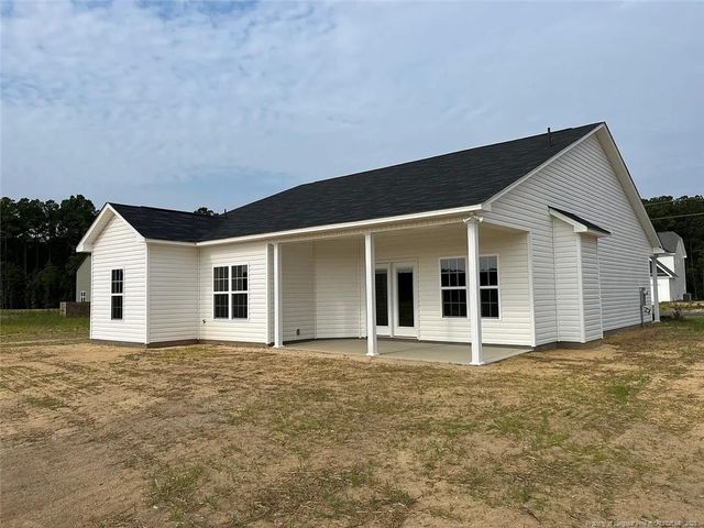 171 Coastal Lane, Parkton, NC 28371