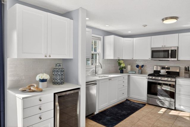 67 Inman Rd E, Dennis, MA 02639