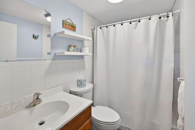 67 Inman Rd E, Dennis, MA 02639