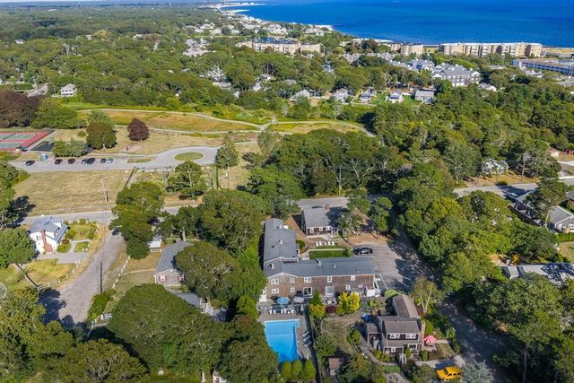 67 Inman Rd E, Dennis, MA 02639