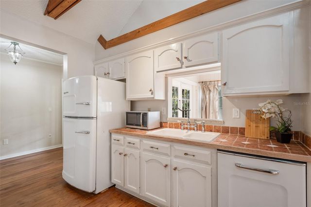 825 OAKDALE STREET, Windermere, FL 34786