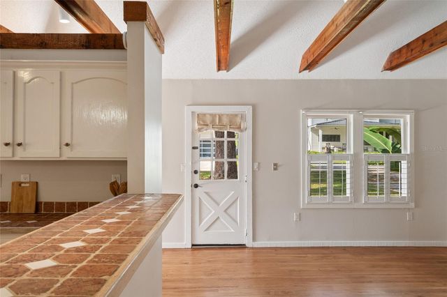 825 OAKDALE STREET, Windermere, FL 34786