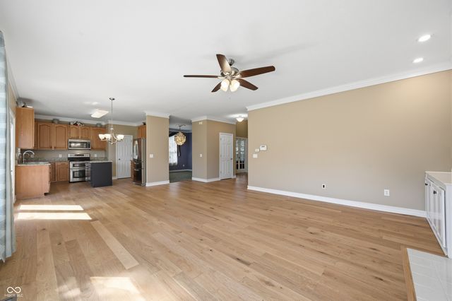 14105 Conner Knoll Parkway, Fishers, IN 46038