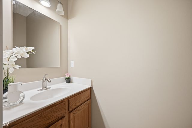 14105 Conner Knoll Parkway, Fishers, IN 46038