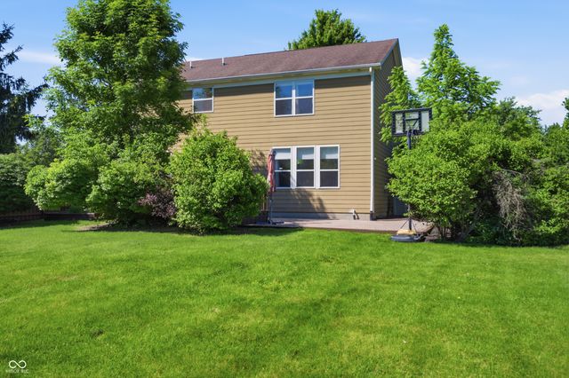 14105 Conner Knoll Parkway, Fishers, IN 46038