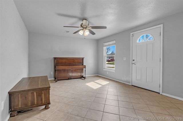 2529 E 34th Street North, Tulsa, OK 74110