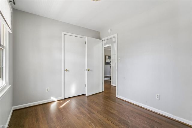 448 Dunmore DR, Newport News, VA 23602