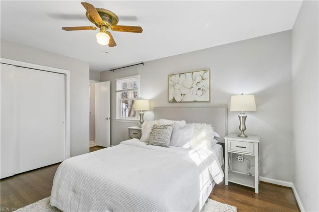 448 Dunmore DR, Newport News, VA 23602