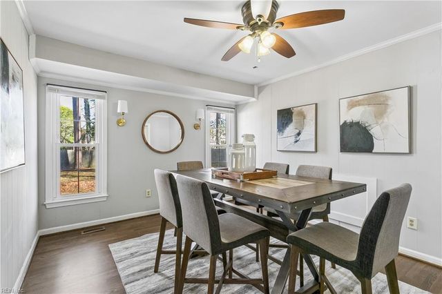 448 Dunmore DR, Newport News, VA 23602