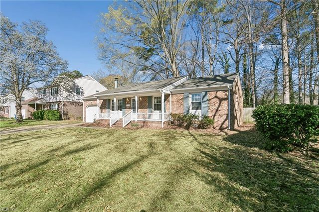 448 Dunmore DR, Newport News, VA 23602