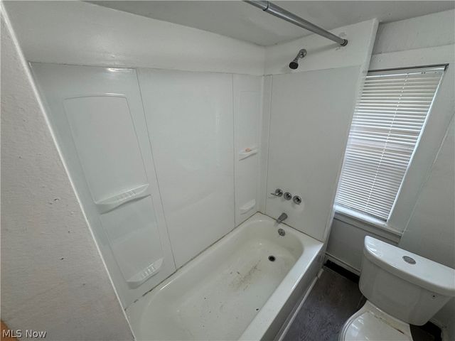 520 Ardella Avenue, Akron, OH 44306