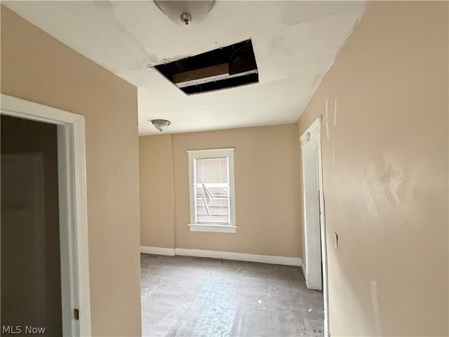 520 Ardella Avenue, Akron, OH 44306