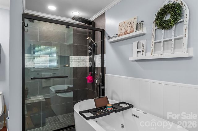 313 Springwood Drive NE, Valdese, NC 28690