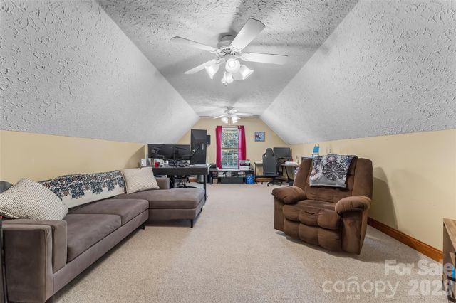 313 Springwood Drive NE, Valdese, NC 28690