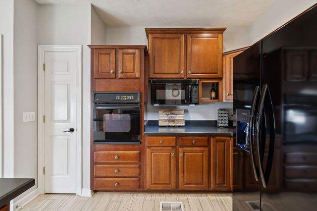 401 Plantation Blvd, Lebanon, TN 37087