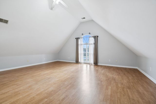 401 Plantation Blvd, Lebanon, TN 37087