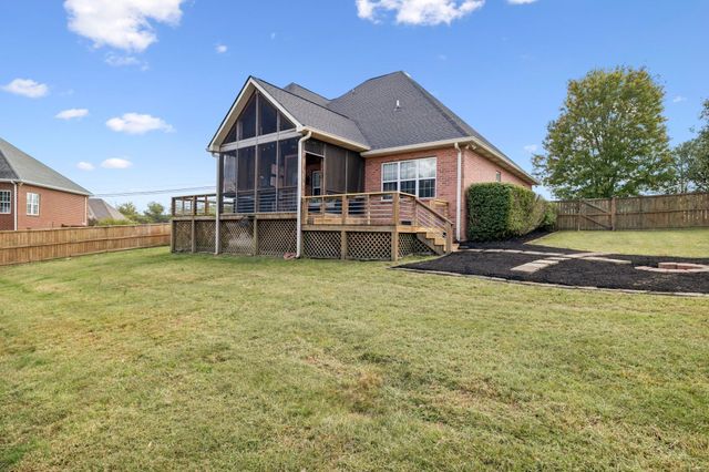401 Plantation Blvd, Lebanon, TN 37087