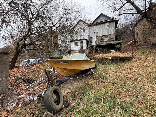 1114 N Wheeler St, Homewood Brushton, PA 15221