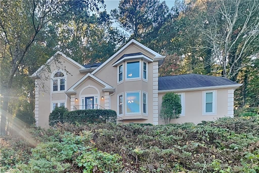 11090 Surrey Park Trail, Duluth, GA 30097