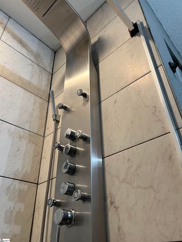 702 Central Avenue, Mauldin, SC 29622