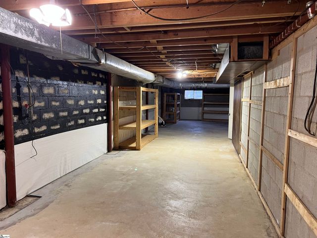 702 Central Avenue, Mauldin, SC 29622