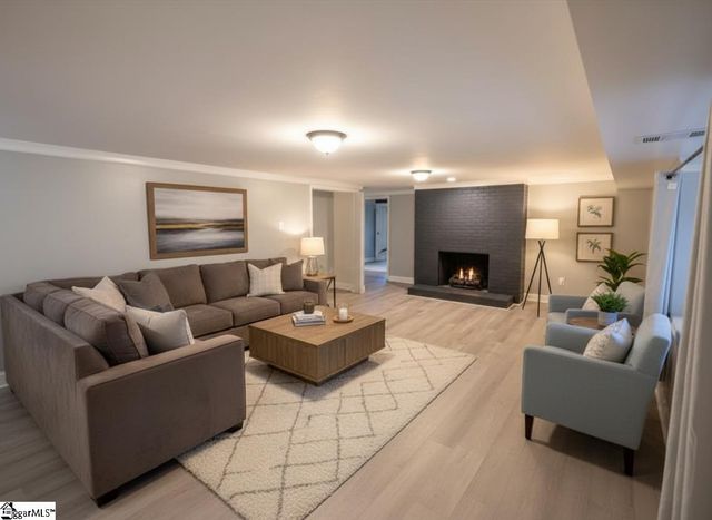 702 Central Avenue, Mauldin, SC 29622