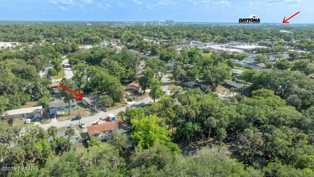 149 Oakwood Drive, Daytona Beach, FL 32117