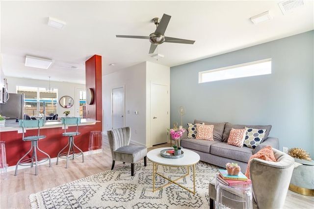 7805 Cooper LN 601, Austin, TX 78745