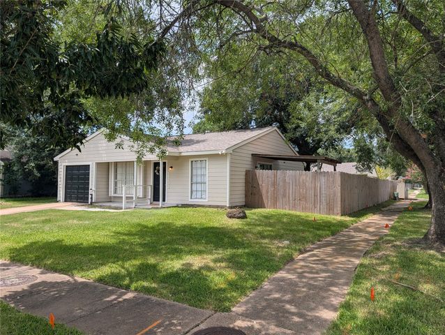 24202 Jumping Jay Drive, Hockley, TX 77447