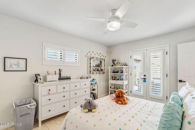 1129 E FOREST HILLS Drive, Phoenix, AZ 85022