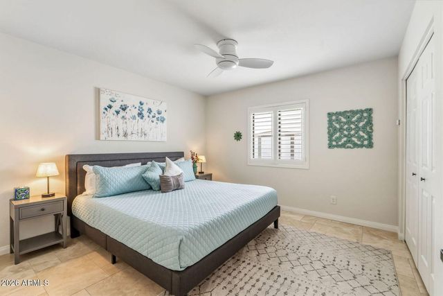 1129 E FOREST HILLS Drive, Phoenix, AZ 85022